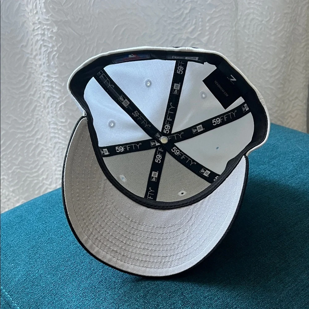 New Era White and Black Dodgers Cap